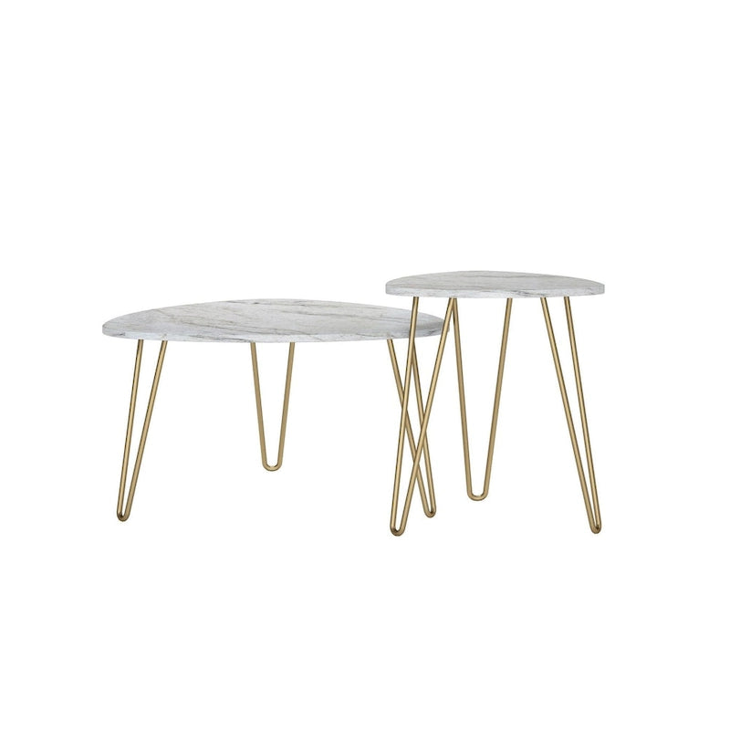 Tables gigognes peu encombrantes
