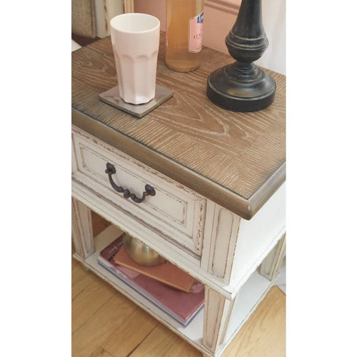 Table de chevet en bois blanc ébréché et marron à 1 tiroir