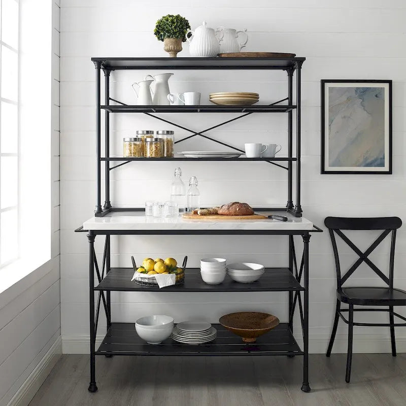 Îlot de cuisine et armoire de rangement industriels français