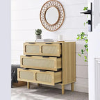 Commode moderne en rotin avec de grands tiroirs et des poignées en métal